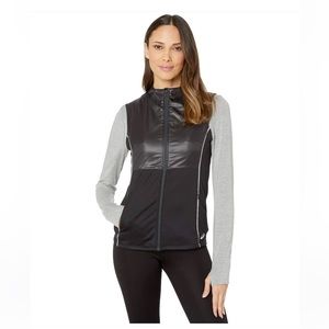 Asics women’s running thermo vest size M